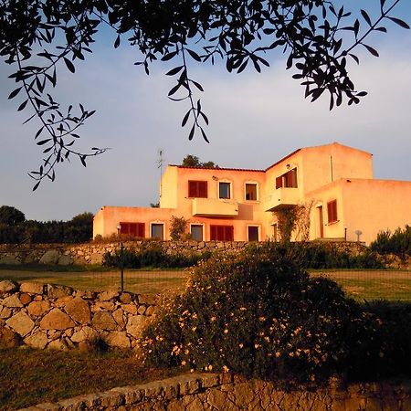 Agriturismo Candela Hotell Arzachena Exteriör bild